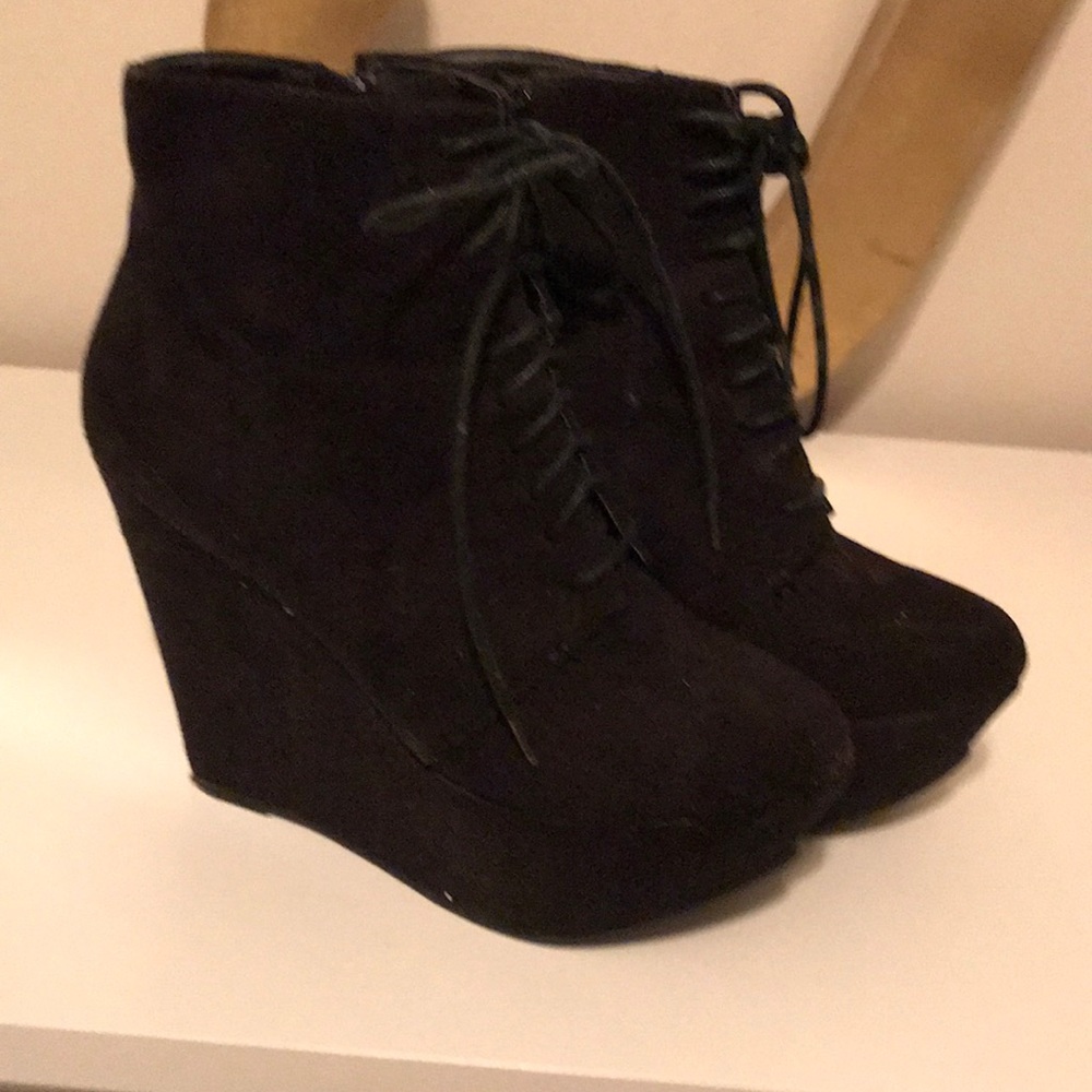 Black suede wedge bootie